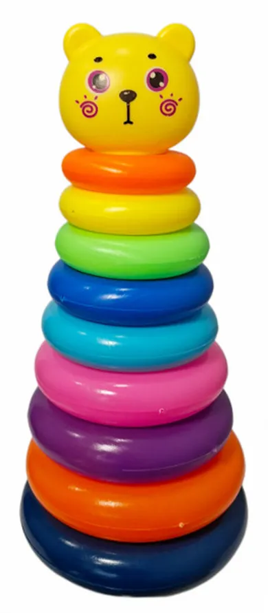 Swede, piramidka, miś