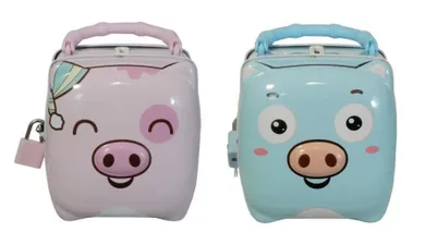 Swede, skarbonka z kłódką i uchwytem, świnka