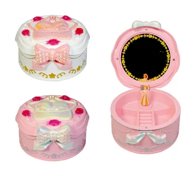 Swede, szkatułka na biżuterię z pozytywką