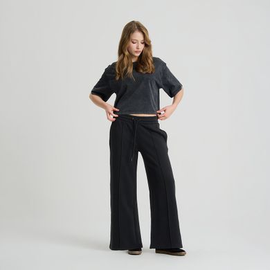 T-shirt crop boxy z bawełny czesanej NOWEAR