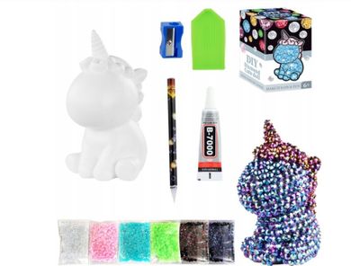 Trifox, jednorożec do zdobienia kryształkami