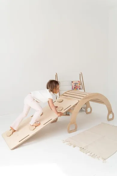 tupti.wood, duży bujak montessori + duża zjeżdżalnia, chmurki, naturalny