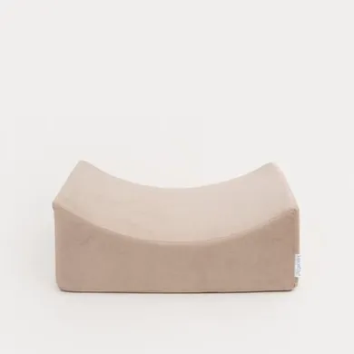 Tupti.wood, łuk, element piankowego placu zabaw, beżowy