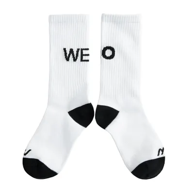 Wysokie białe skarpetki unisex NOWEAR