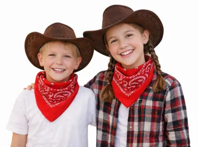 Zestaw kowboja, bandanka z kapeluszem