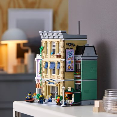 LEGO Icons, Posterunek policji, 10278