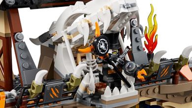 LEGO NINJAGO, Smocza jama, 70655