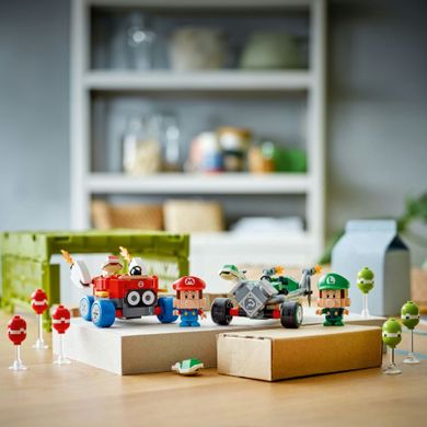 LEGO Super Mario, Mario Kart - Baby Mario kontra Baby Luigi, 72034