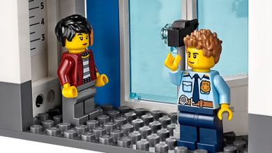 LEGO City, Posterunek policji, 60246