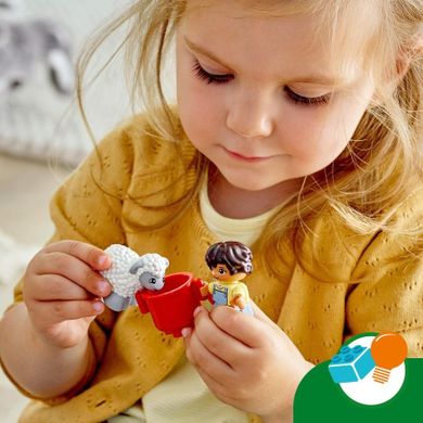 LEGO DUPLO, Stodoła, traktor i zwierzęta gospodarskie, 10952