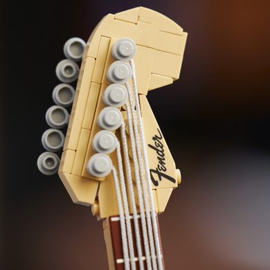 LEGO Ideas, Fender Stratocaster, 21329