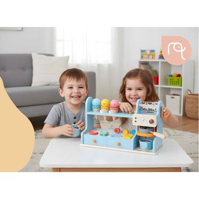 Nukido, kawiarnio lodziarnia, drewniana