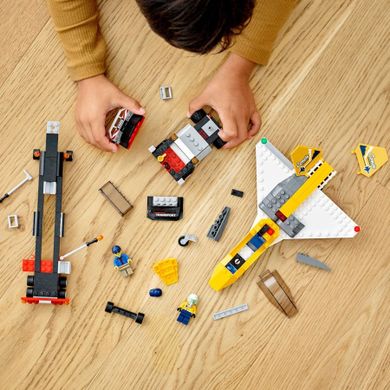 LEGO City, Transporter odrzutowca pokazowego, 60289