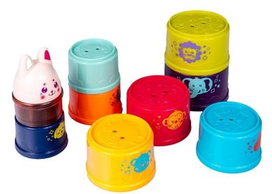 Smily Play, Zamek króliczka, piramidka z kubeczków i sorter