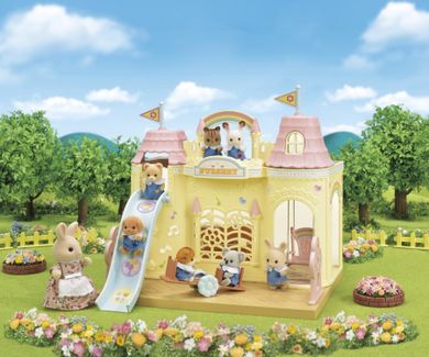 Sylvanian Families, Przedszkole zamkowe, zestaw prezentowy z figurkami i akcesoriami, 5670