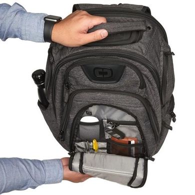 Ogio, Renegade RSS, plecak na laptopa, grafitowy