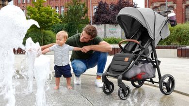 Kinderkraft, Grande 2020, wózek spacerowy, czarny