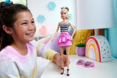 Barbie, Fashionistas, 65. rocznica, lalka, biało-czarny top