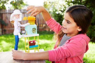 Barbie, Kariera, Pszczelarz, zestaw z lalką i akcesoriami