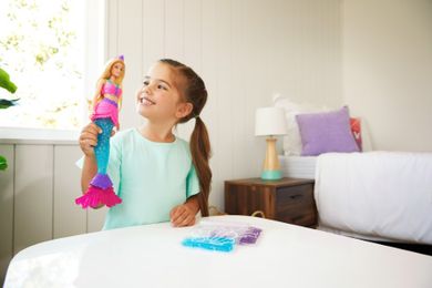 Barbie, lalka syrena i brokatowy slime, zestaw