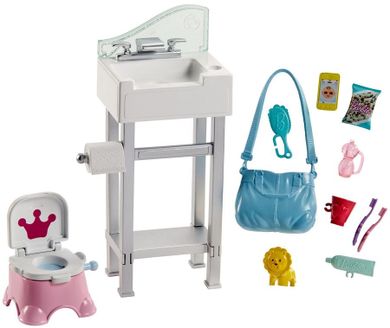 Barbie Opiekunka, Toaleta, lalka z figurką i akcesoriami, zestaw