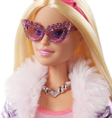 Barbie, Przygody Księżniczek, lalka księżniczka z akcesoriami
