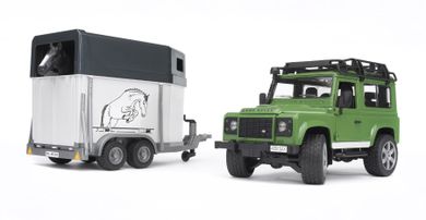Bruder, Land Rover z przyczepą dla konia i figurką konia