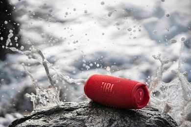 JBL, Charge 5, głośnik bezprzewodowy, czerwony