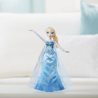 Kraina Lodu, Elsa w muzycznej sukni, lalka interaktywna
