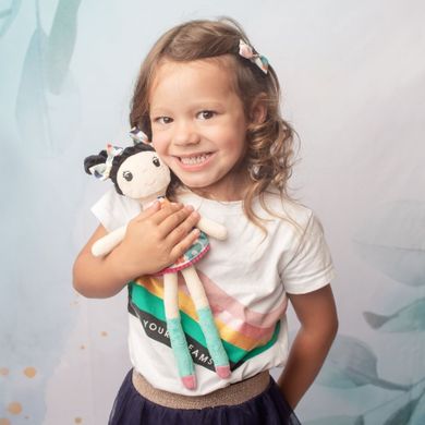 Mom's Care, lalka Zuzia, pierwsza maskotka