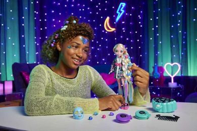 Monster High, Lagoona Blue, Dzień w spa, lalka i akcesoria