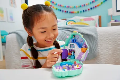 Polly Pocket, Śnieżny pingwinek, kompaktowy zestaw do zabawy z figurkami i akcesoriami