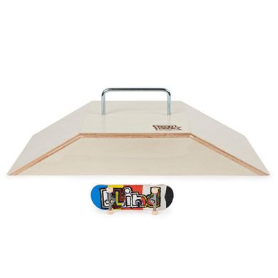 Tech Deck, drewniana rampa + deskorolka