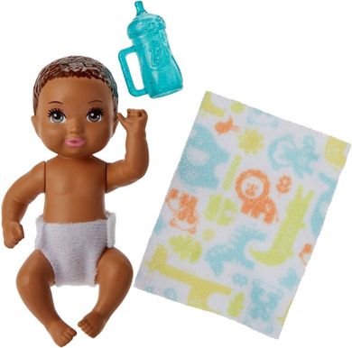Barbie, Klub Opiekunek, lalka niemowlak z akcesoriami, zestaw
