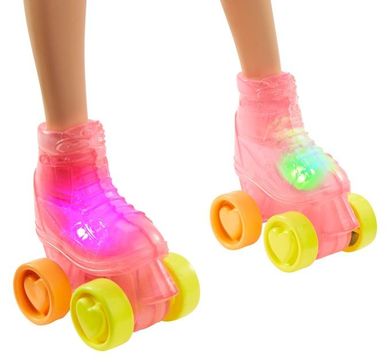Barbie w świecie gier, Barbie na wrotkach, lalka z akcesoriami