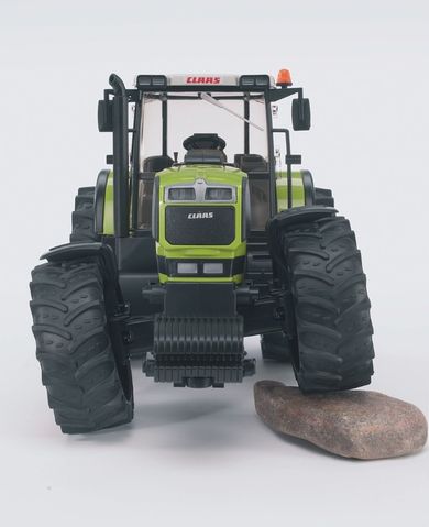 Bruder, traktor Claas Atles 936 RZ