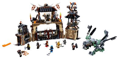 LEGO NINJAGO, Smocza jama, 70655