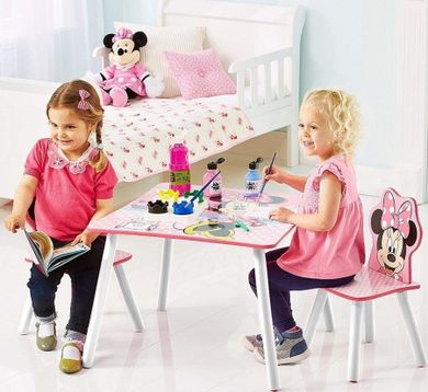 Myszka Minnie, stolik i 2 krzesełka, zestaw mebli