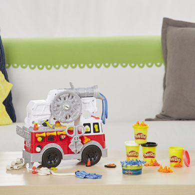 Play-Doh, Wóz strażacki, 5 tub i akcesoria