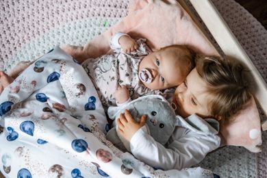Szumisie, Szumiący Królik Miluś z czujnikiem snu 3w1, szum, kołysanki, muzyka klasyczna, ecru
