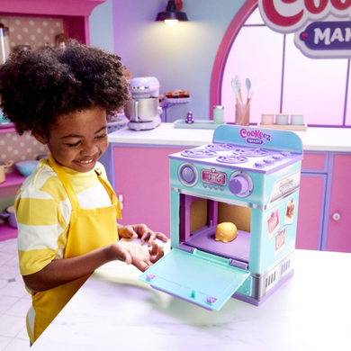 Cookeez Makery, Pieczone chlebusie, maskotka interaktywna z kuchenką