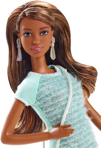 Barbie Fashionistas, Modne przyjaciółki, lalka etniczna w różowych spodniach