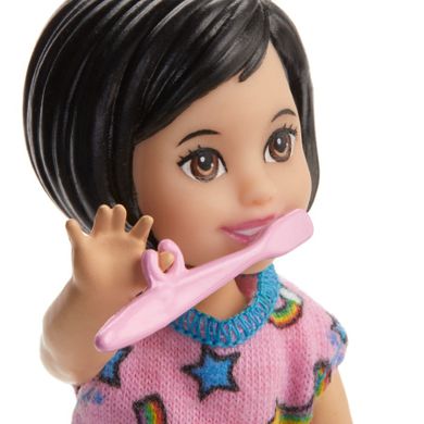 Barbie Opiekunka, Czas na sen, lalka z figurką i akcesoriami, zestaw