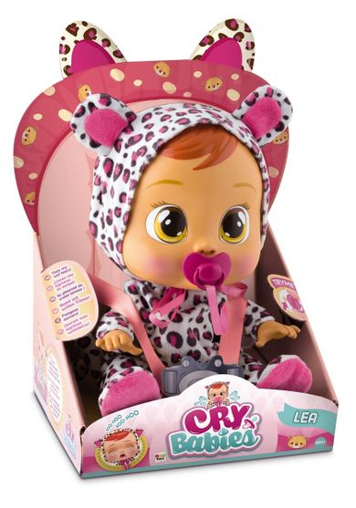 Cry Babies, Lea, lalka płacząca