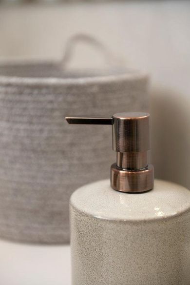 Fanni K, ceramiczny dozownik na mydło, Luode, 400 ml