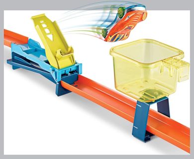 Hot Wheels, Nieskończona pętla - Megatransformacja, zestaw torów