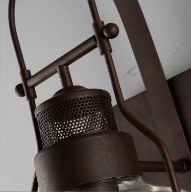 Lampa ścienna, kinkiet, latarnia
