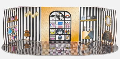 L.O.L. Surprise, Furniture, Boutigue & Queen Bee, laleczka z mebelkami