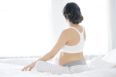 Medela, biustonosz do karmienia na noc biały, rozmiar M