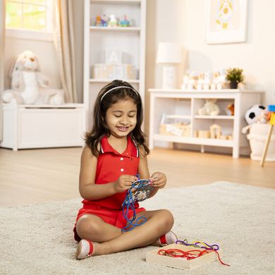 Melissa & Doug, Farma, Sznurowanki